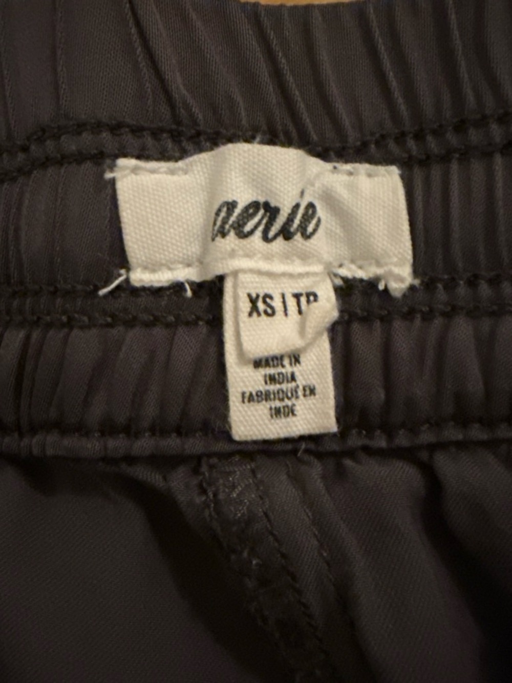 Aerie silky women’s jogger cargo pants - Picture 4 of 4